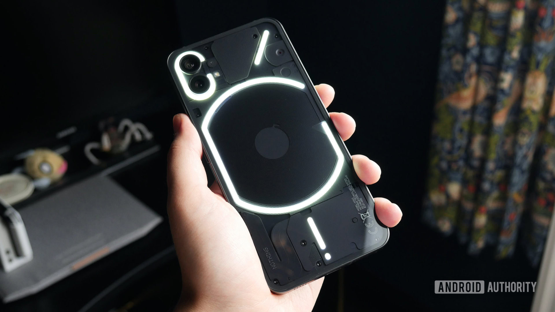 nothing phone 1 glyph on rear nothing phone 1 glyph on rear