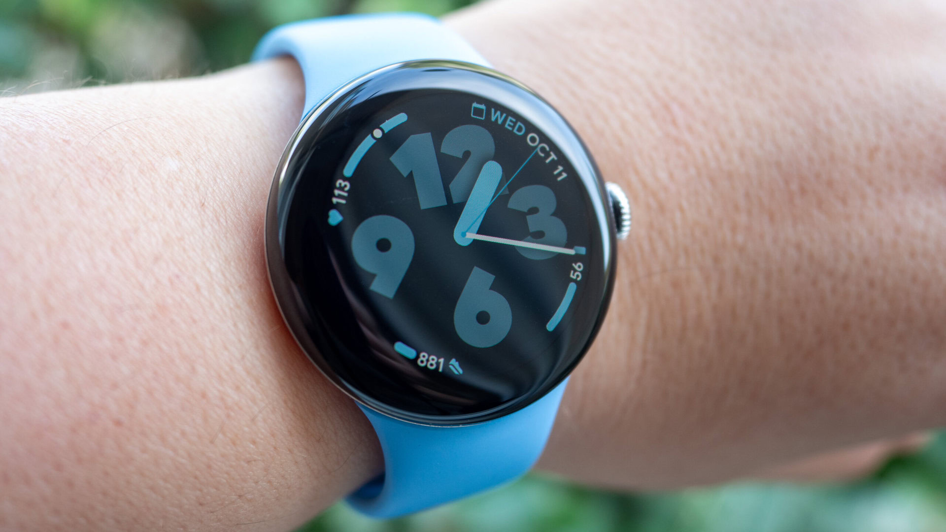 google pixel watch 2 bay blue watch face 1 google pixel watch 2 bay blue watch face 1