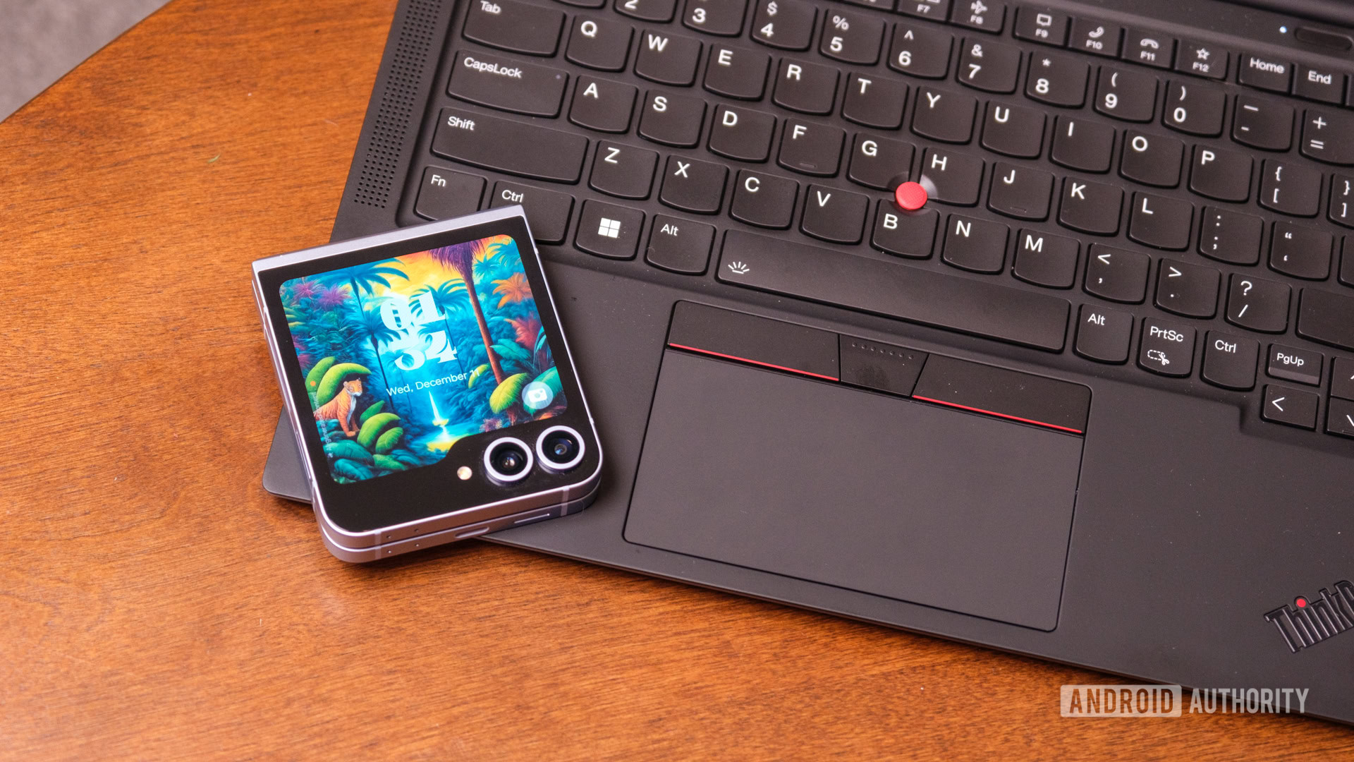 Link to Windows Galaxy Z Flip 6 on keyboard Link to Windows Galaxy Z Flip 6 on keyboard