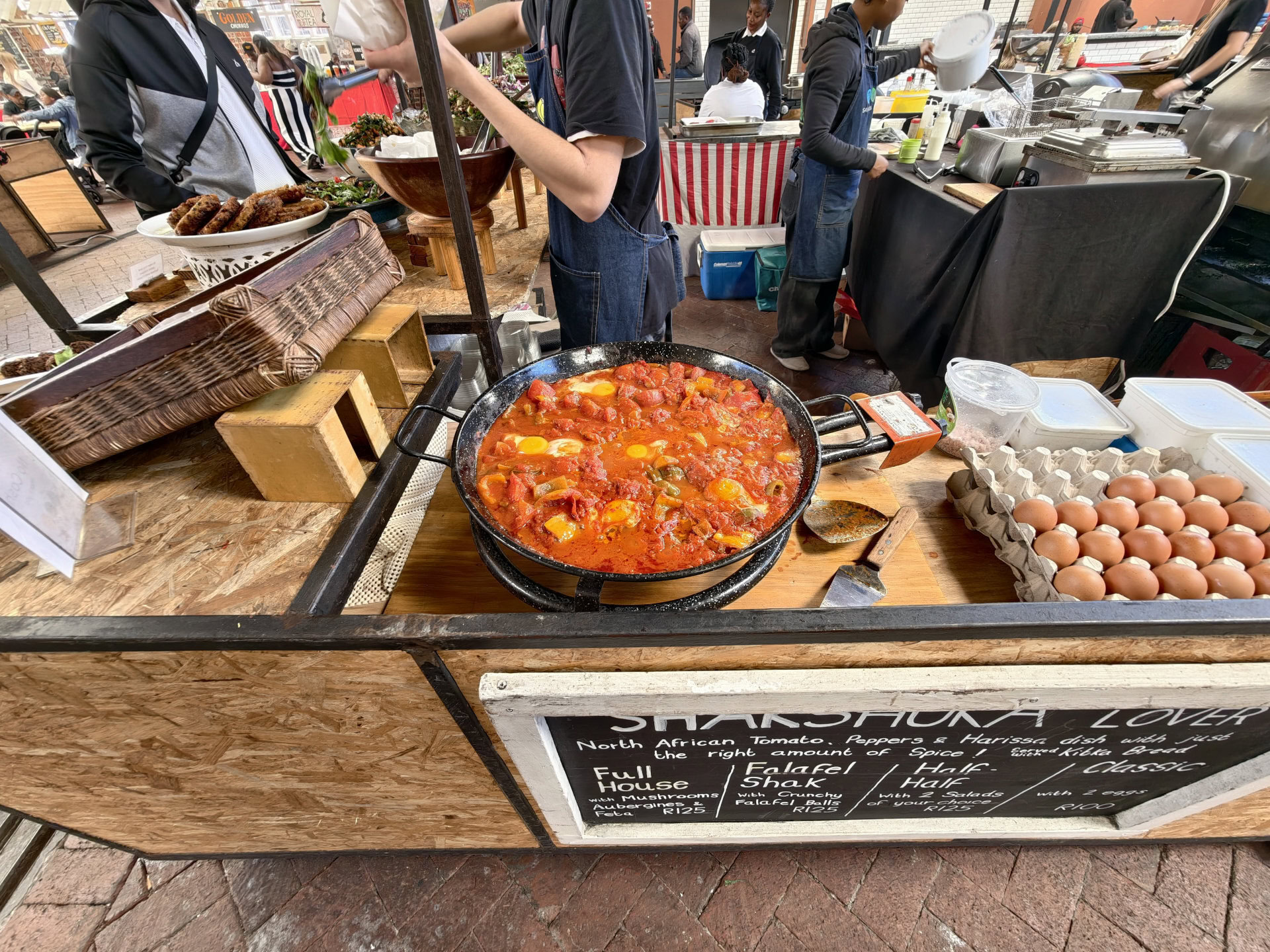 vivo X200 Ultra shakshuka ultrawide shot